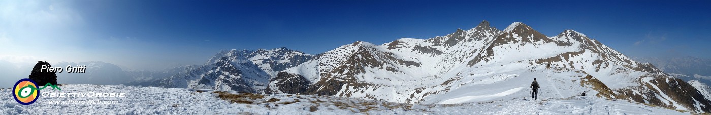 46 Panoramica dall'Avaro verso Tre Signori, Benigni, Valletto, Triomen....jpg